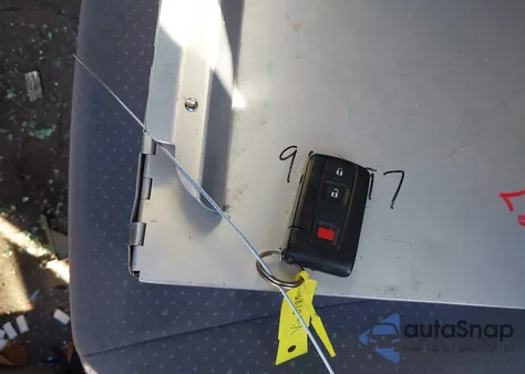 2008 Toyota Prius z USA, uszkodzony, nr VIN JTDKB20U683345187